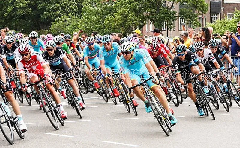 非凡体育官网入口度小满理财五运足球运动员名单表：最新阵容一览及个人资料统计